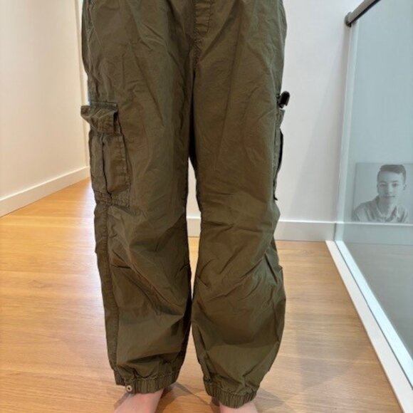 GAP army green balloon cargo pants, Girls/Youth size 12 (XL) - Picture 2 of 7